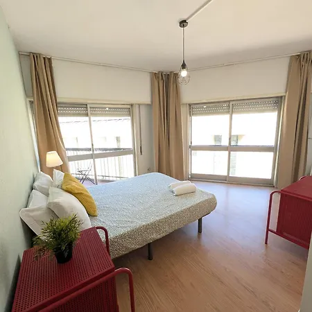 Hostel Travel & Live Marques *