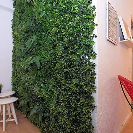 Hostel Travel & Live Marques Porto
